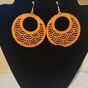 Wood earrings
